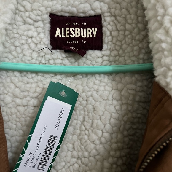 Alesbury Sherpa Field Jacket - Picture 2 of 3